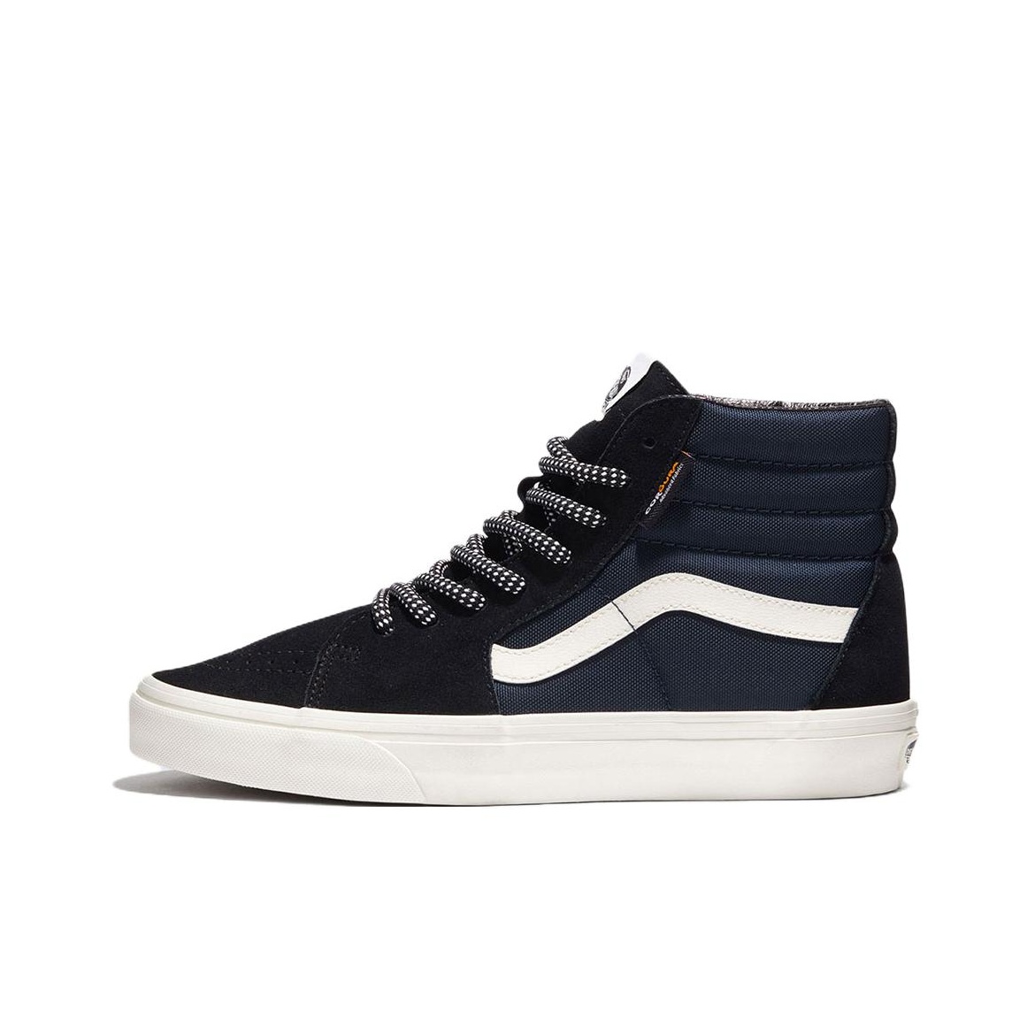 Vans Shoes Sk8-Hi - حذاء فانز SK8 HI عالي الرقبة