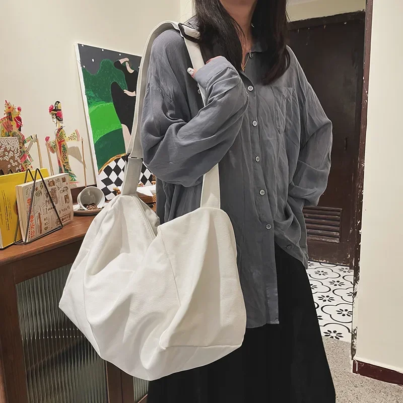 Hobo Bag Slouchy - حقيبة كتف نسائية كبيرة الحجم من