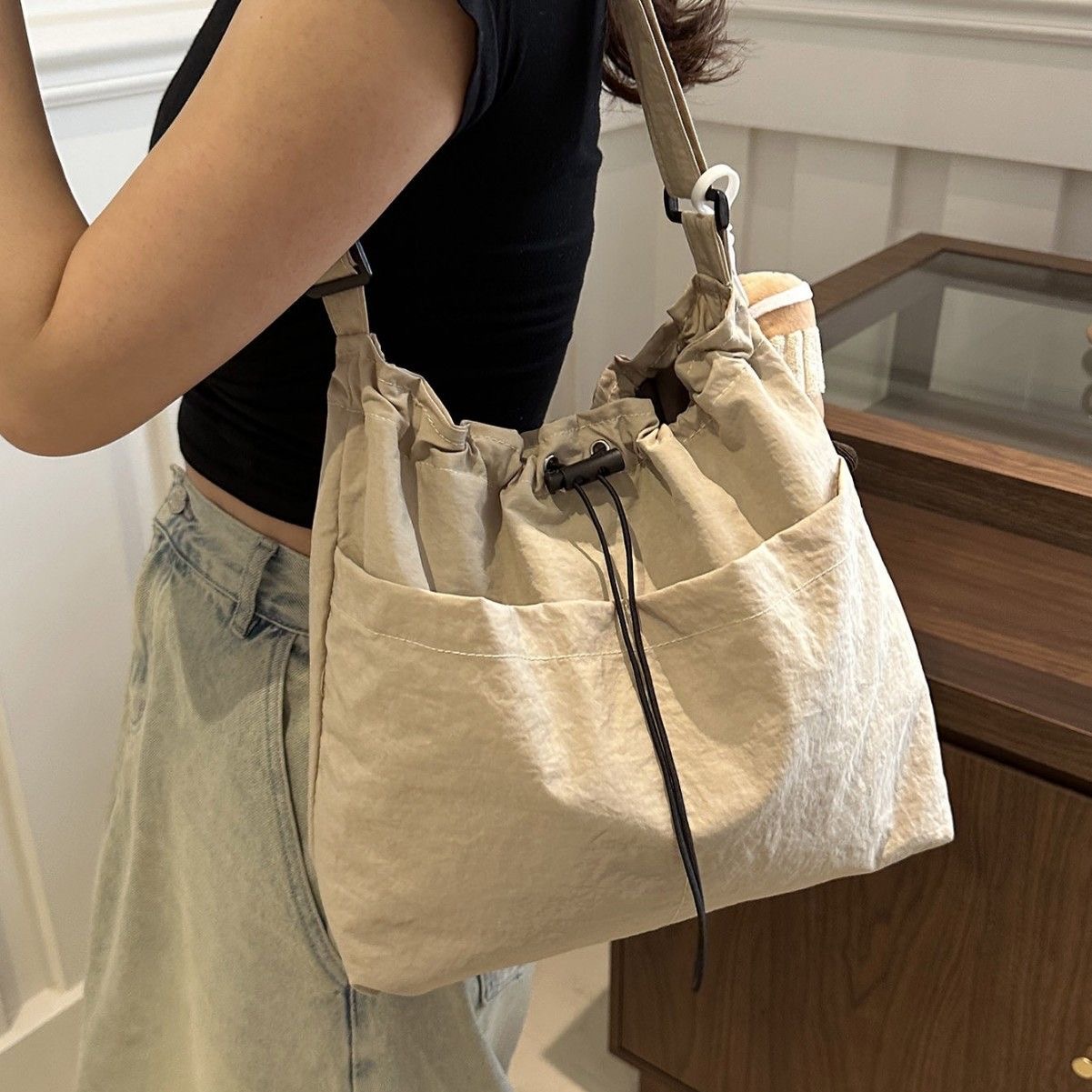 Women Bags Clearance - تصفية مخزون - حقيبة يد نايلون