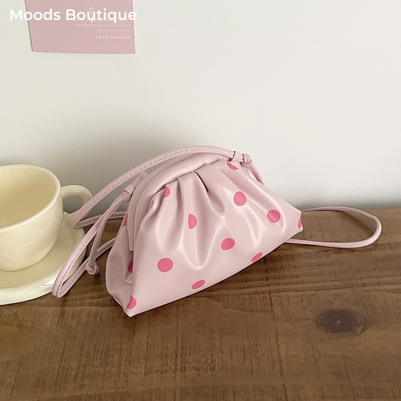 حقائب يد فاخرة صغيرة الحجم من  - مراجعة Women Bags Online وسعره