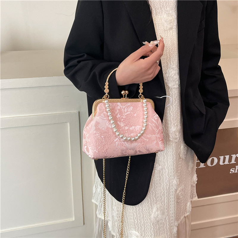 خمر الكلاسيكية حقيبة الدانتيل  - مراجعة Evening Bag Beaded وسعره