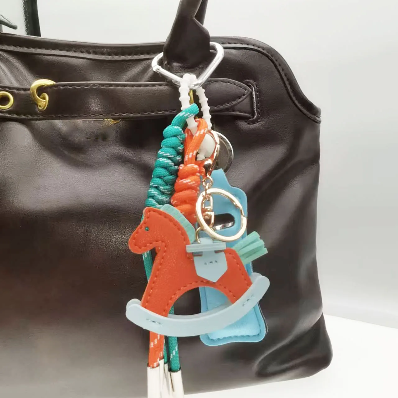 Ita حقيبة الملحقات حقيبة سحر ج - مراجعة Women Bags Lv وسعره