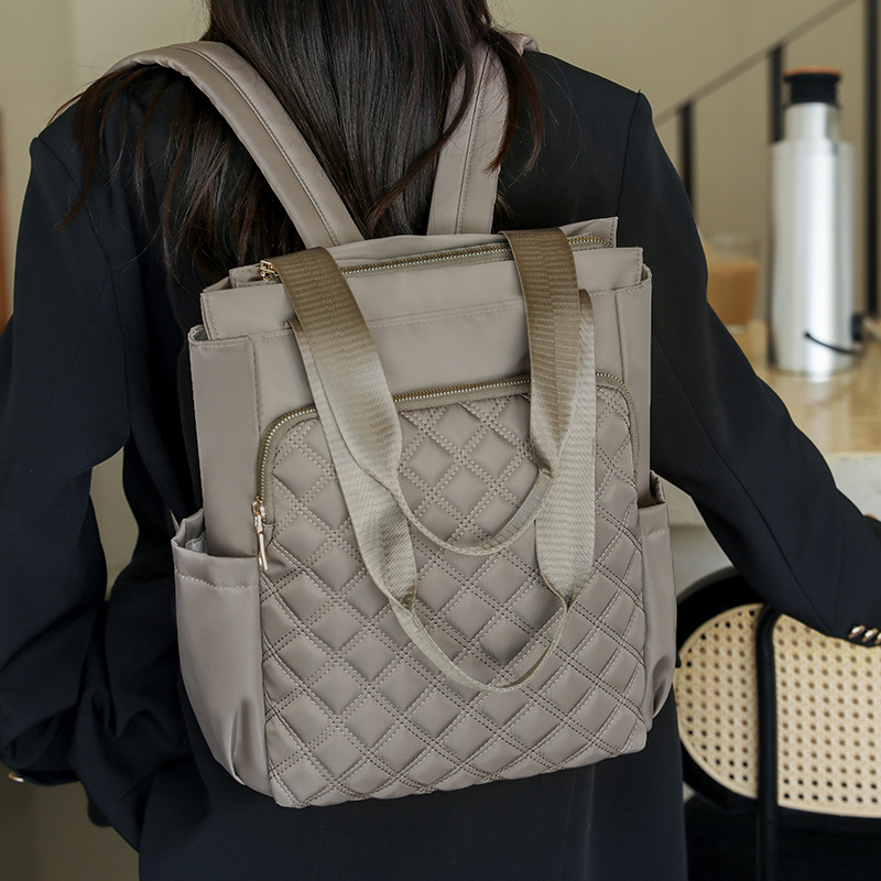 حقيبة ظهر عصرية منقوشة للنساء  - مراجعة Women Bags With Laptop Compartment وسعره