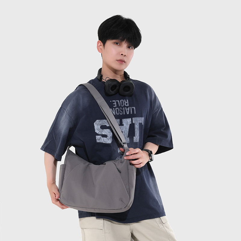 حقائب كتف يابانية مقاومة للماء - مراجعة Women Bags With Laptop Compartment وسعره